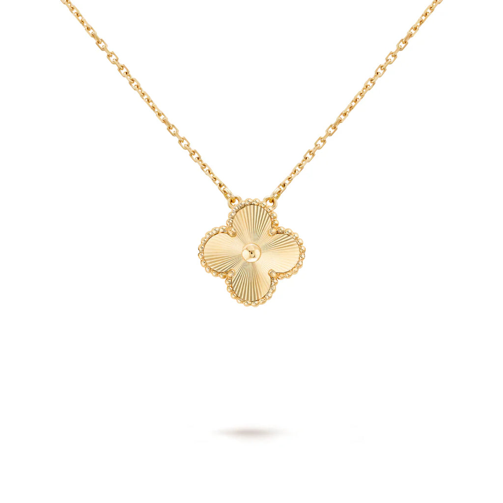 CLOVER Gold Necklace