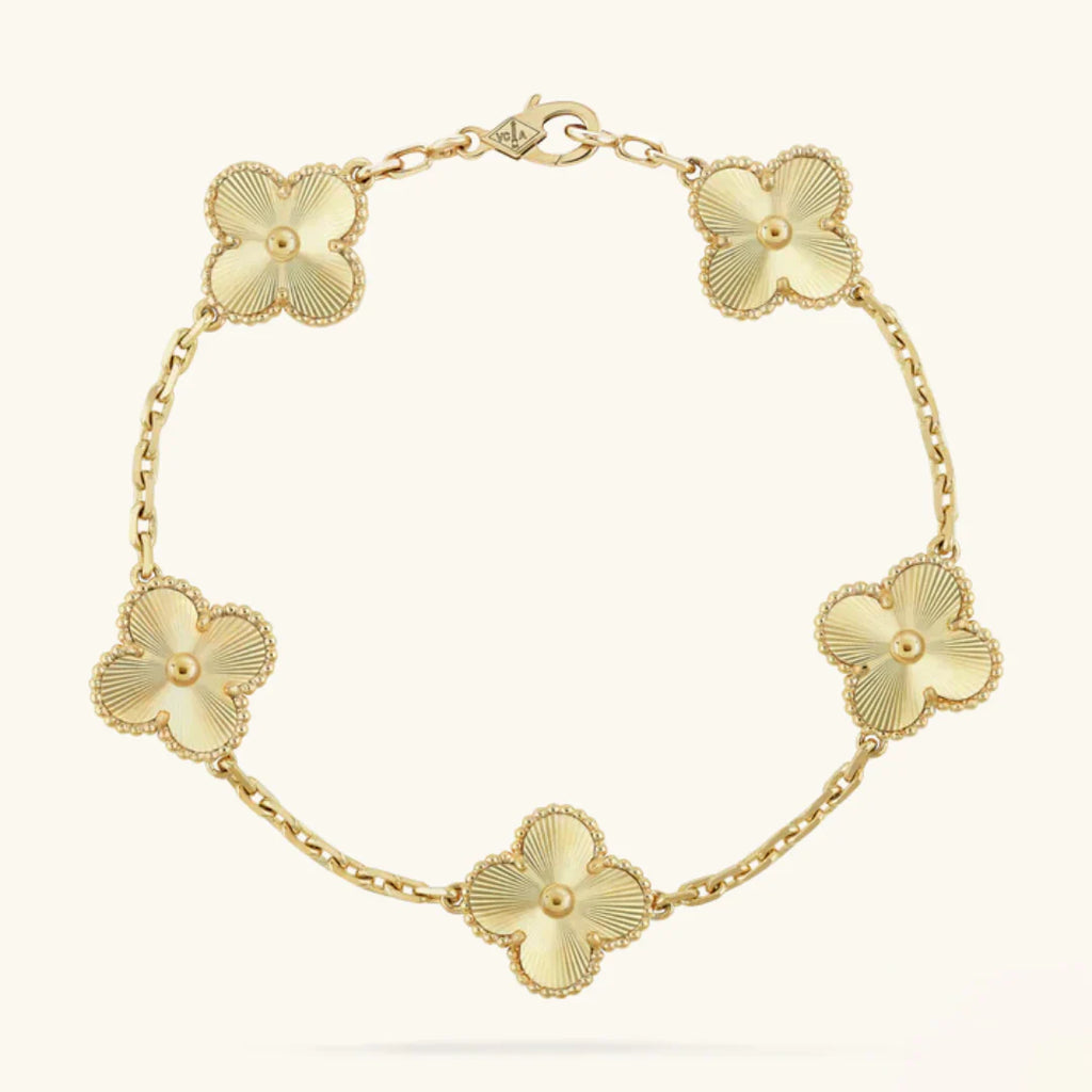 CLOVER Gold Bracelet