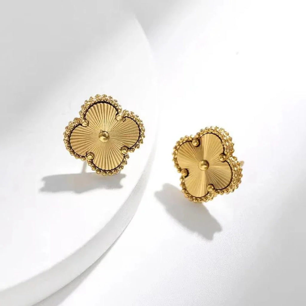 CLOBER Gold Earrings