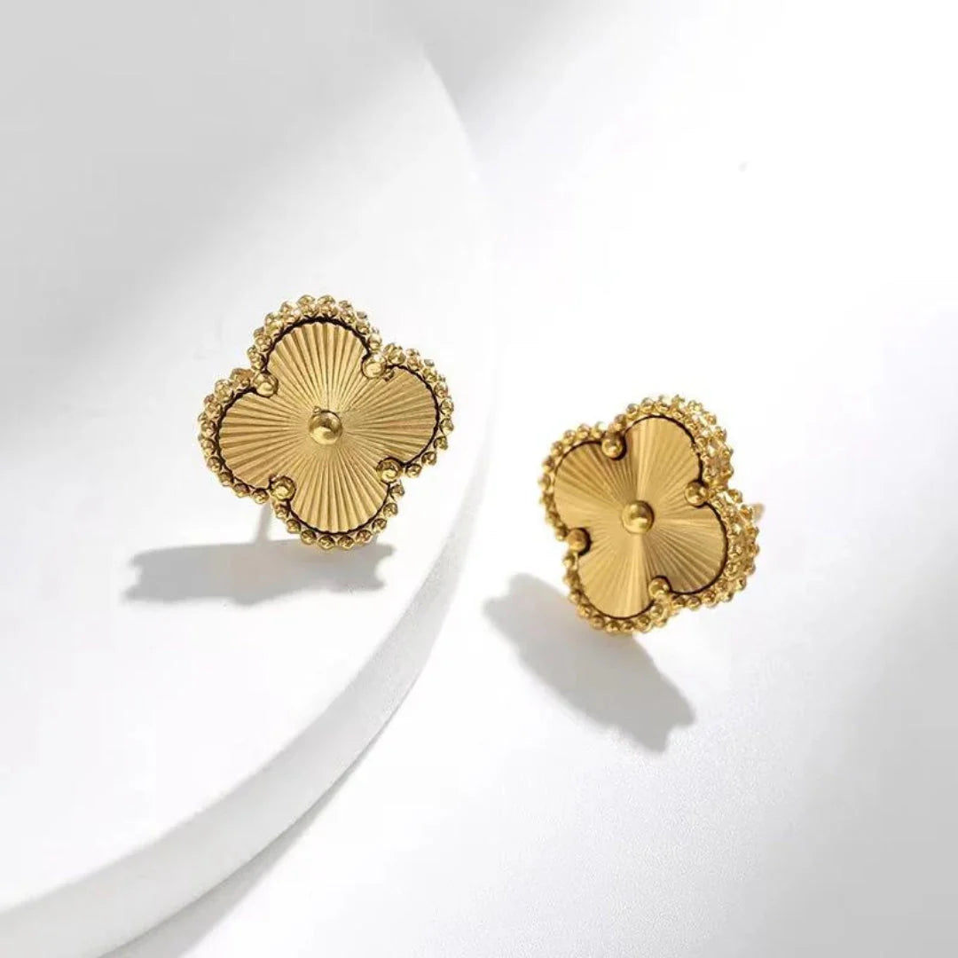 CLOBER Gold Earrings