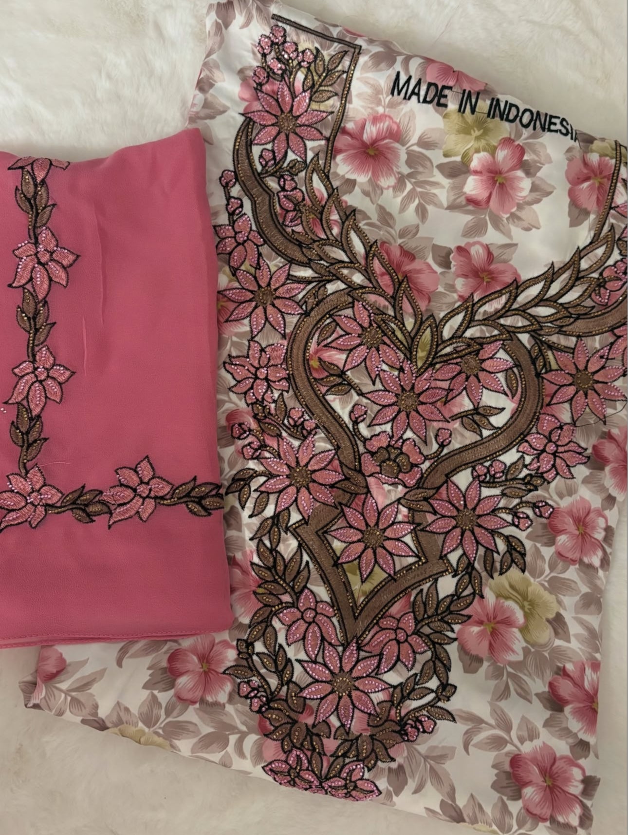 Pink Makhawer & Sheila