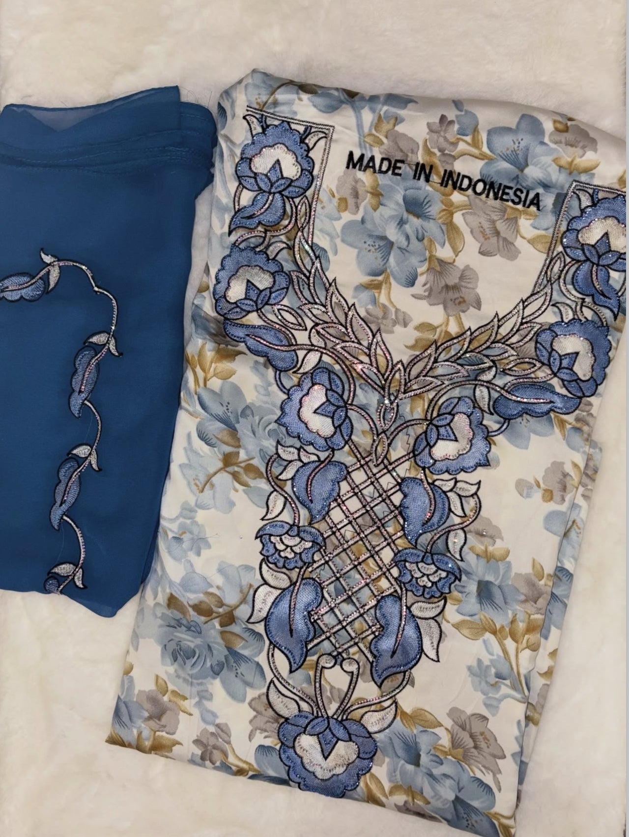 Blue Makhawer & Sheila